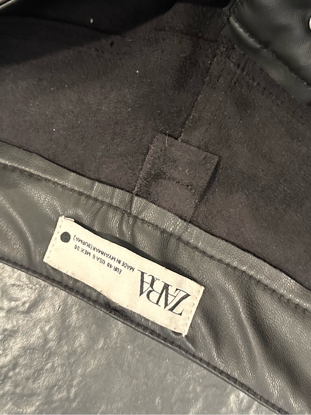 Zara Black Faux Leather Pants - Picture 4 of 7